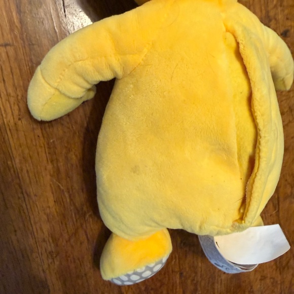 Yellow Plush Toy with Interactive Screen - Picture 3 of 6